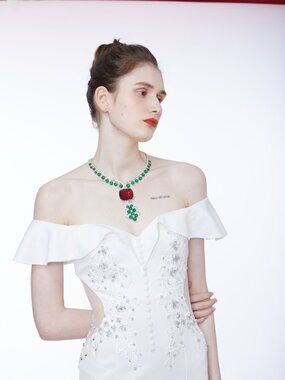 High-End Red Diamond - Style Beaded Evening Necklace